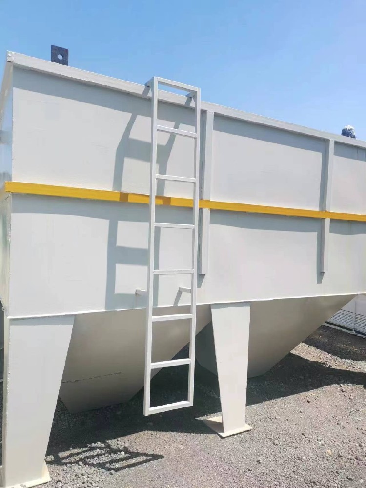 河南焦作市農(nóng)產(chǎn)品加工廠污水處理一體化處理設(shè)備可保證出水水質(zhì)始終保持穩(wěn)定達(dá)標(biāo)